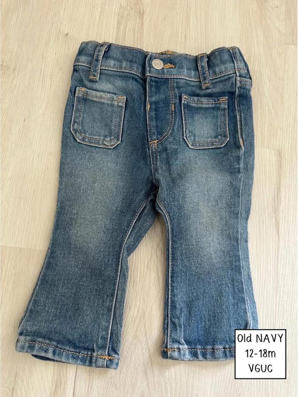 12-18m • Old Navy • Baby Toddler Girl Boot Cut Jeans